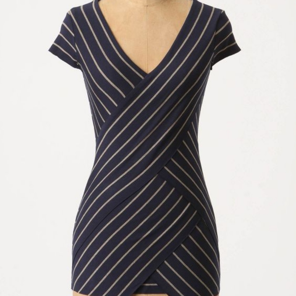 Anthropologie Bailey 44 Tiered Top, M